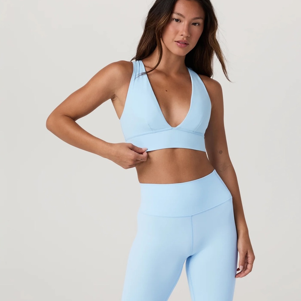 Vuori AllTheFeels™ Triangle Bra